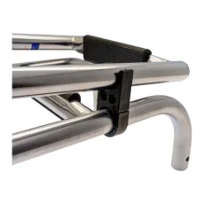 Fällbar rostfri badstege med 3-steg. Längd 600 mm utfälld. 2