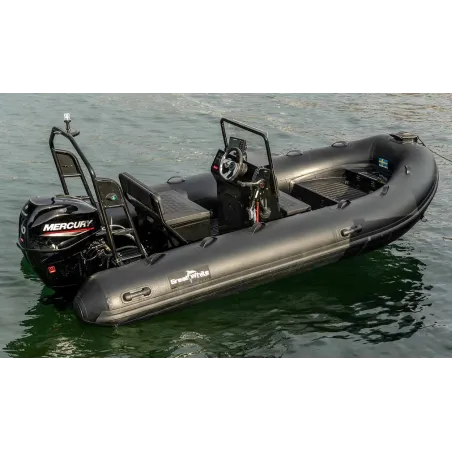 aluminiumribbåt 420A klarar upp till 50HK båtmotor