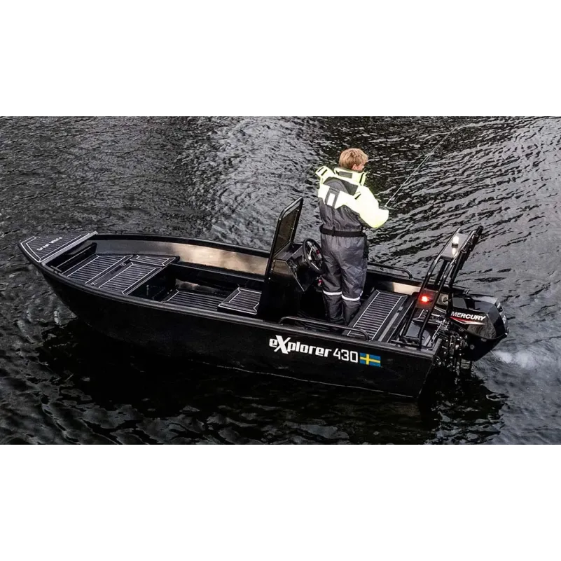 Båtpaket Greatwhite Aluminiumbåt eXplorer 430 inkl Rattkonsol & motor