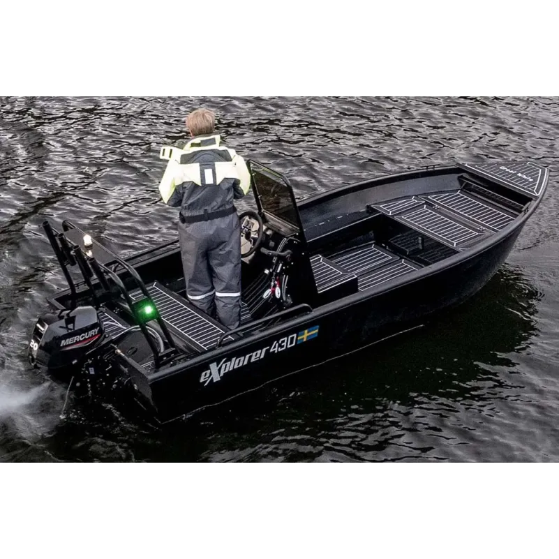 Båtpaket Greatwhite Aluminiumbåt eXplorer 430 inkl Rattkonsol & motor