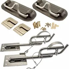 Davits, dävert för gummibåtar med extra långa armar.