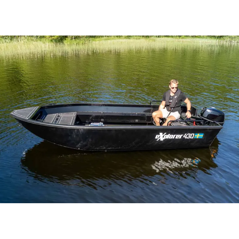 Greatwhite Aluminiumbåt eXplorer 430 Rorkult