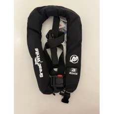 flytväst från Baltic med Greatwhite och Mercury logo 2