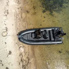 ribbåt DLX560 med aluminiumskrov. för motorer mellan 100 - 115HK 2