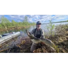 fishfinder 400 den ultimata gummibåten för dig som fiskar 2