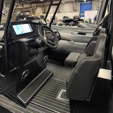 Båtpaket Greatwhite DLX700 Aluminium RIB inkl T-top & Mercury F200XL V6