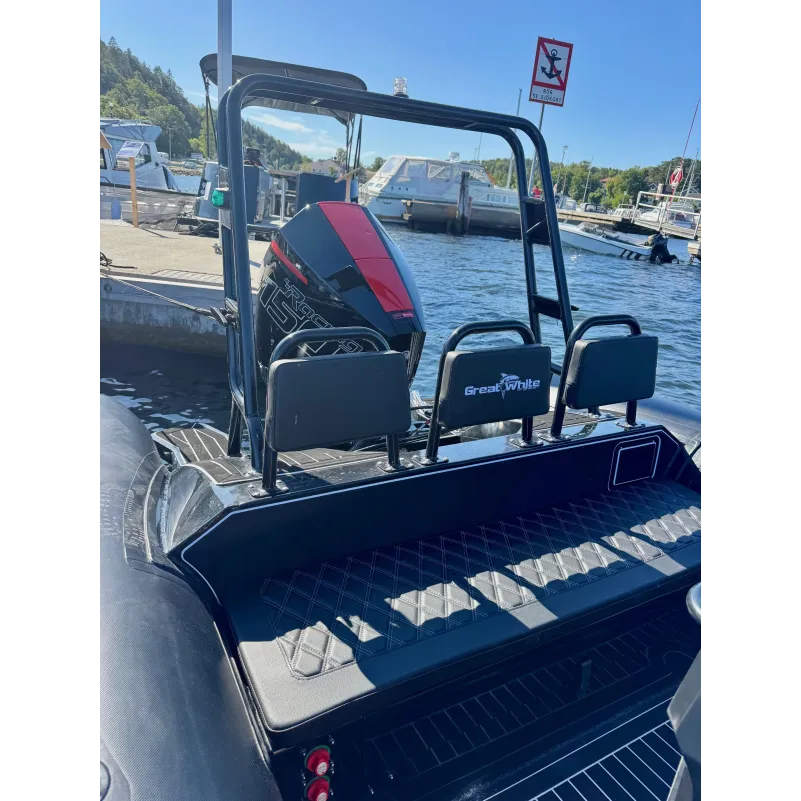 "Visningsex" Greatwhite DLX640 med Mercury 150hk V6 Racing