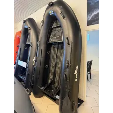 Lätt begagnad Greatwhite ALU300 Enkelskrov med Förvaring