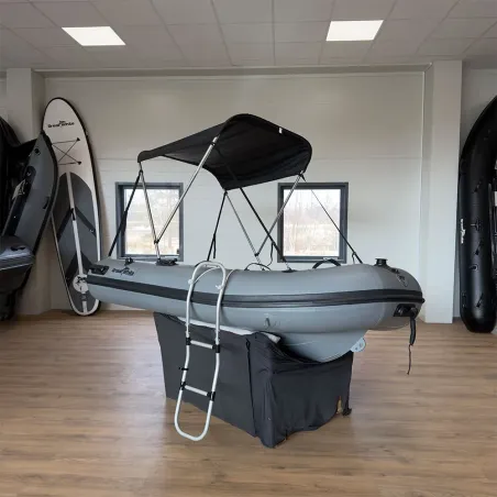 Visningsex, Greatwhite ALU270 Dubbelskrov med förvaring