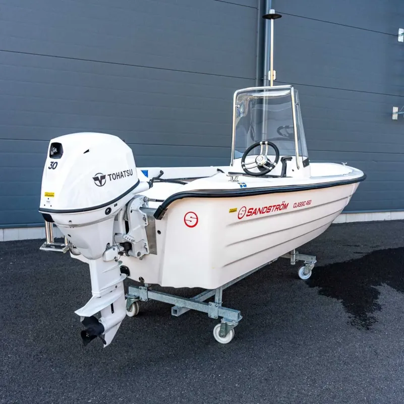 Begagnad Sandström Classic 460 med rattstyrning och Tohatsu 30hk, 2023 (Uttagen 2024)