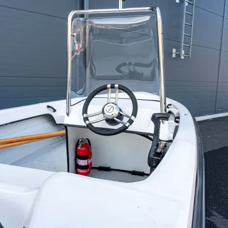 Begagnad Sandström Classic 460 med rattstyrning och Tohatsu 30hk, 2023 (Uttagen 2024)