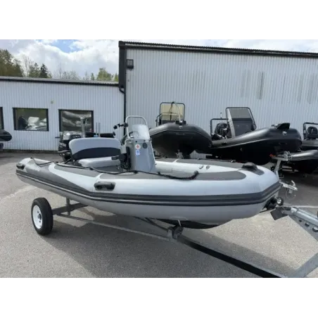 Begagnad Adventure Vesta 380 med 30 HK Tohatsu, Uttaget 2018